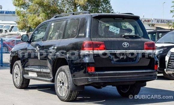 Comprar Importar Toyota Land Cruiser Preto Carro em Import - Dubai em Cabo Delgado Comprar Importar Toyota Land Cruiser Preto Carro em Import - Dubai em Cabo Delgado