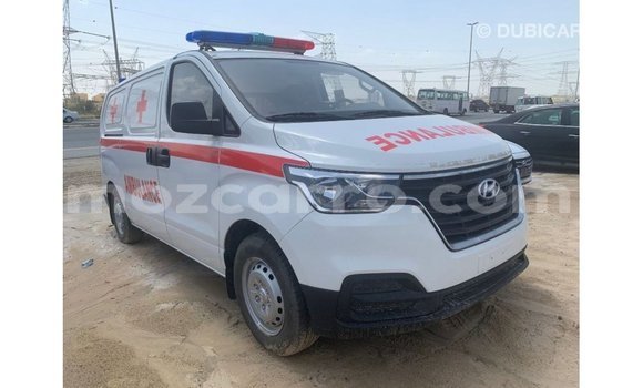 Buy Import Hyundai Accent White Car in Import - Dubai in Cabo Delgado Buy Import Hyundai Accent White Car in Import - Dubai in Cabo Delgado