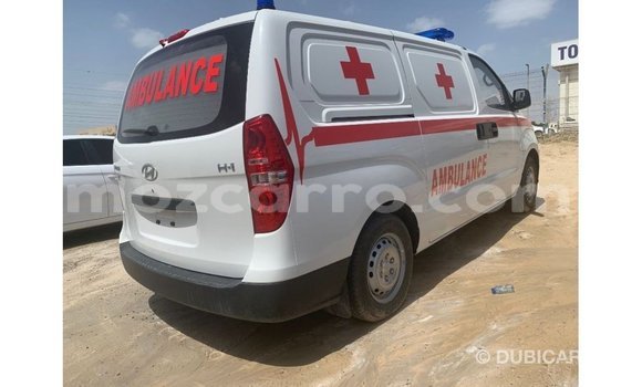 Buy Import Hyundai Accent White Car in Import - Dubai in Cabo Delgado Buy Import Hyundai Accent White Car in Import - Dubai in Cabo Delgado