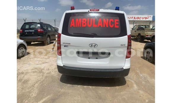 Buy Import Hyundai Accent White Car in Import - Dubai in Cabo Delgado Buy Import Hyundai Accent White Car in Import - Dubai in Cabo Delgado