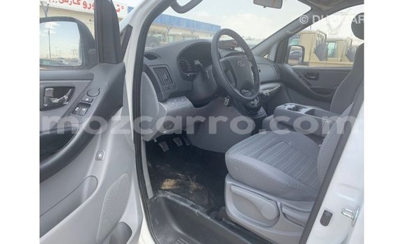 Buy Import Hyundai Accent White Car in Import - Dubai in Cabo Delgado Buy Import Hyundai Accent White Car in Import - Dubai in Cabo Delgado