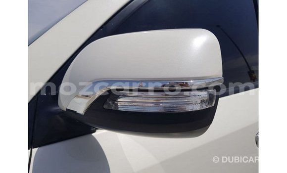 Tenga Imported Toyota Land Cruiser Chena Mota in Import - Dubai in Cabo Delgado Tenga Imported Toyota Land Cruiser Chena Mota in Import - Dubai in Cabo Delgado