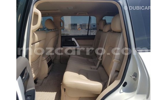 Tenga Imported Toyota Land Cruiser Chena Mota in Import - Dubai in Cabo Delgado Tenga Imported Toyota Land Cruiser Chena Mota in Import - Dubai in Cabo Delgado