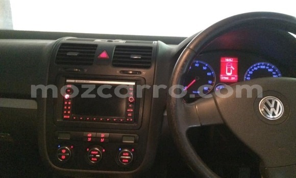 Comprar Usado Volkswagen Golf Prata Carro em Maputo em Maputo Comprar Usado Volkswagen Golf Prata Carro em Maputo em Maputo