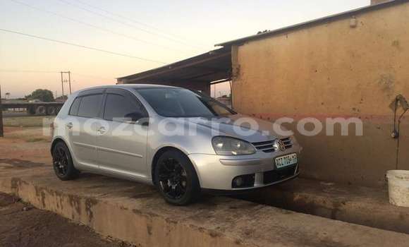 Comprar Usado Volkswagen Golf Prata Carro em Maputo em Maputo Comprar Usado Volkswagen Golf Prata Carro em Maputo em Maputo