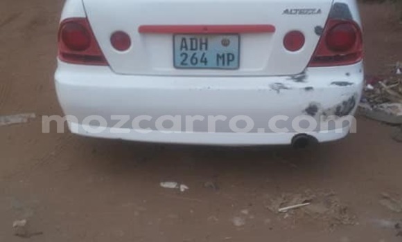 Comprar Usado Toyota Altezza Branco Carro em Maputo em Maputo Comprar Usado Toyota Altezza Branco Carro em Maputo em Maputo