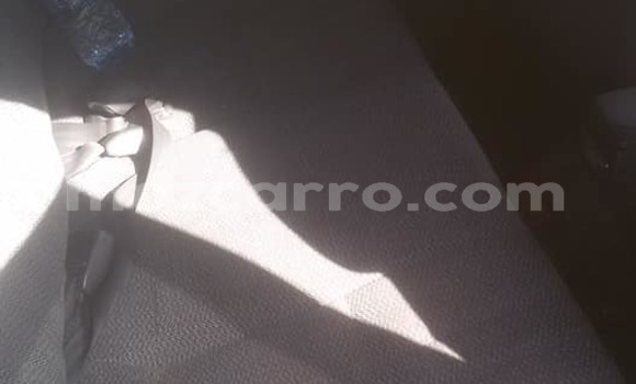 Comprar Usado Toyota Sprinter Prata Carro em Maputo em Maputo Comprar Usado Toyota Sprinter Prata Carro em Maputo em Maputo