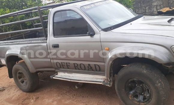 Comprar Usado Toyota Hilux Prata Carro em Maputo em Maputo Comprar Usado Toyota Hilux Prata Carro em Maputo em Maputo