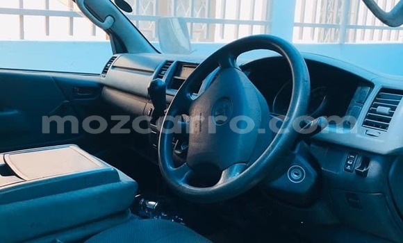 Comprar Usado Toyota Hiace Branco Carro em Maputo em Maputo Comprar Usado Toyota Hiace Branco Carro em Maputo em Maputo