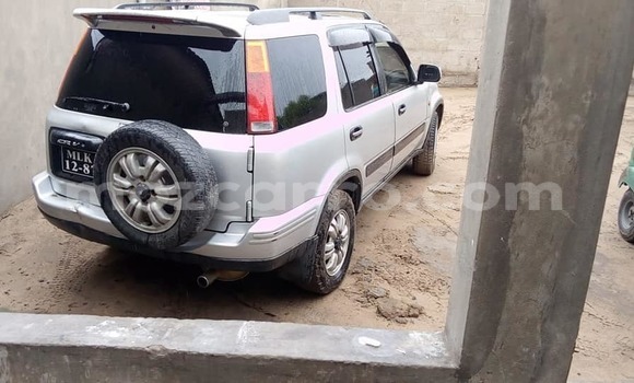 Comprar Usado Honda CR-V Prata Carro em Maputo em Maputo Comprar Usado Honda CR-V Prata Carro em Maputo em Maputo