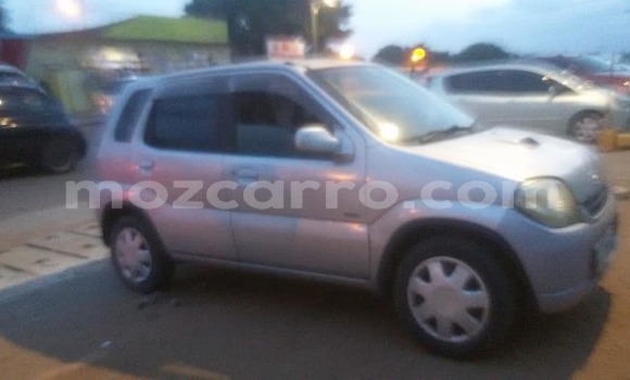Comprar Usado Suzuki Alto Prata Carro em Maputo em Maputo