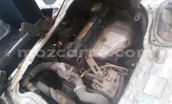 Comprar Usado Nissan Caravan De outros Carro em Maputo em Maputo Comprar Usado Nissan Caravan De outros Carro em Maputo em Maputo