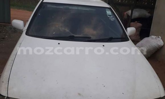 Comprar Usado Nissan Sunny Branco Carro em Maputo em Maputo Comprar Usado Nissan Sunny Branco Carro em Maputo em Maputo