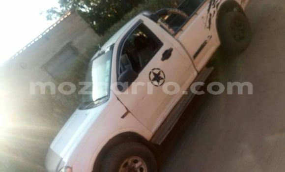 Buy Used Isuzu D-MAX White Car in Maputo in Maputo Buy Used Isuzu D-MAX White Car in Maputo in Maputo