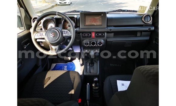 Comprar Importar Suzuki Jimny Verde Carro em Import - Dubai em Cabo Delgado Comprar Importar Suzuki Jimny Verde Carro em Import - Dubai em Cabo Delgado