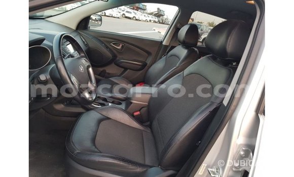Tenga Imported Hyundai Tucson Zvimwe Mota in Import - Dubai in Cabo Delgado Tenga Imported Hyundai Tucson Zvimwe Mota in Import - Dubai in Cabo Delgado