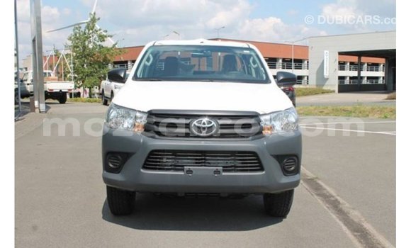 Buy Import Toyota Hilux White Car in Import - Dubai in Cabo Delgado Buy Import Toyota Hilux White Car in Import - Dubai in Cabo Delgado