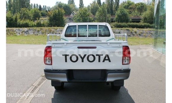 Buy Import Toyota Hilux White Car in Import - Dubai in Cabo Delgado Buy Import Toyota Hilux White Car in Import - Dubai in Cabo Delgado