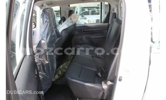 Buy Import Toyota Hilux White Car in Import - Dubai in Cabo Delgado Buy Import Toyota Hilux White Car in Import - Dubai in Cabo Delgado