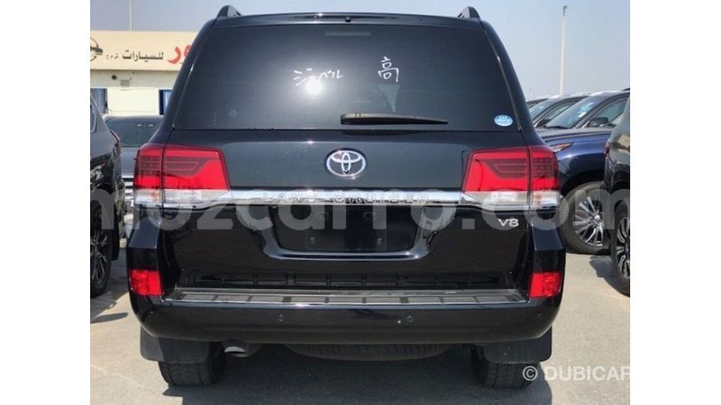 Big with watermark toyota land cruiser cabo delgado import dubai 7750
