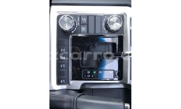 Tenga Imported Toyota Land Cruiser Nhema Mota in Import - Dubai in Cabo Delgado Tenga Imported Toyota Land Cruiser Nhema Mota in Import - Dubai in Cabo Delgado