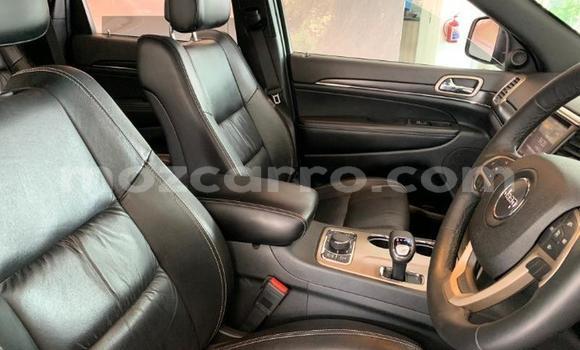 Tenga Tsaru Jeep Grand Cherokee Zvimwe Mota in Nampula in Nampula Tenga Tsaru Jeep Grand Cherokee Zvimwe Mota in Nampula in Nampula