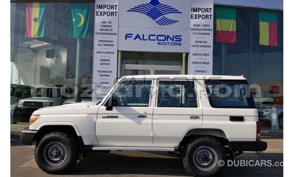 Buy Import Toyota Land Cruiser White Car in Import - Dubai in Cabo Delgado Buy Import Toyota Land Cruiser White Car in Import - Dubai in Cabo Delgado