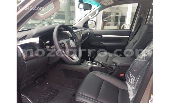 Comprar Importar Toyota Hilux De outros Carro em Import - Dubai em Cabo Delgado Comprar Importar Toyota Hilux De outros Carro em Import - Dubai em Cabo Delgado