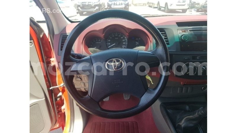 Big with watermark toyota hilux cabo delgado import dubai 7769