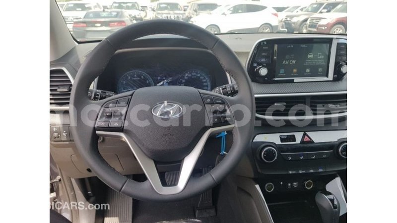 Big with watermark hyundai tucson cabo delgado import dubai 7775