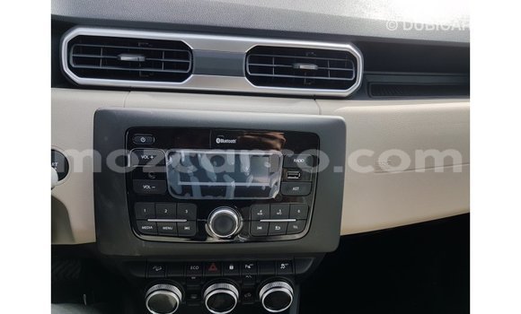 Comprar Importar Renault Duster Verde Carro em Import - Dubai em Cabo Delgado Comprar Importar Renault Duster Verde Carro em Import - Dubai em Cabo Delgado