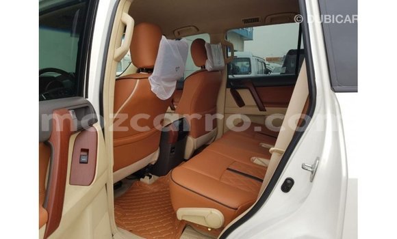 Comprar Importar Toyota Prado Branco Carro em Import - Dubai em Cabo Delgado Comprar Importar Toyota Prado Branco Carro em Import - Dubai em Cabo Delgado