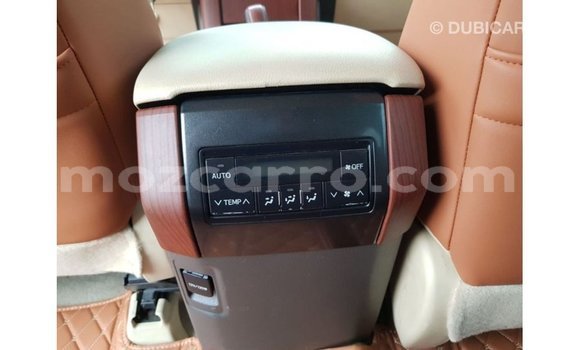 Comprar Importar Toyota Prado Branco Carro em Import - Dubai em Cabo Delgado Comprar Importar Toyota Prado Branco Carro em Import - Dubai em Cabo Delgado