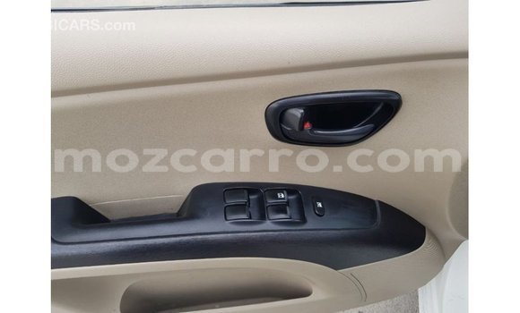 Nunua Imported Hyundai i10 Nyeupe Gari ndani ya Import - Dubai nchini Cabo Delgado Nunua Imported Hyundai i10 Nyeupe Gari ndani ya Import - Dubai nchini Cabo Delgado