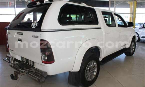 Buy Used Toyota Hilux White Car in Maputo in Maputo Buy Used Toyota Hilux White Car in Maputo in Maputo