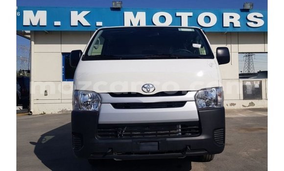Comprar Importar Toyota Hiace Branco Carro em Import - Dubai em Cabo Delgado Comprar Importar Toyota Hiace Branco Carro em Import - Dubai em Cabo Delgado