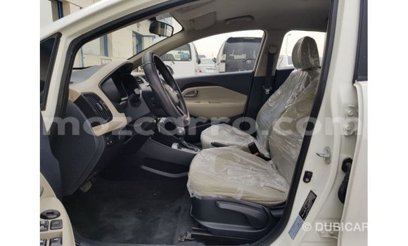 Comprar Importar Kia Rio Branco Carro em Import - Dubai em Cabo Delgado Comprar Importar Kia Rio Branco Carro em Import - Dubai em Cabo Delgado