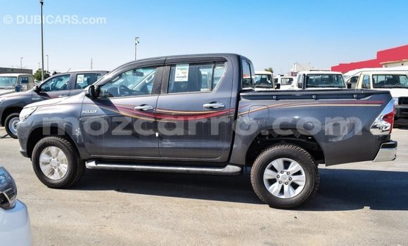 Tenga Imported Toyota Hilux Zvimwe Mota in Import - Dubai in Cabo Delgado Tenga Imported Toyota Hilux Zvimwe Mota in Import - Dubai in Cabo Delgado