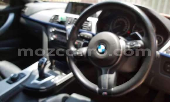 Buy Used BMW 3200 Red Car in Gilé in Zambezia Buy Used BMW 3200 Red Car in Gilé in Zambezia