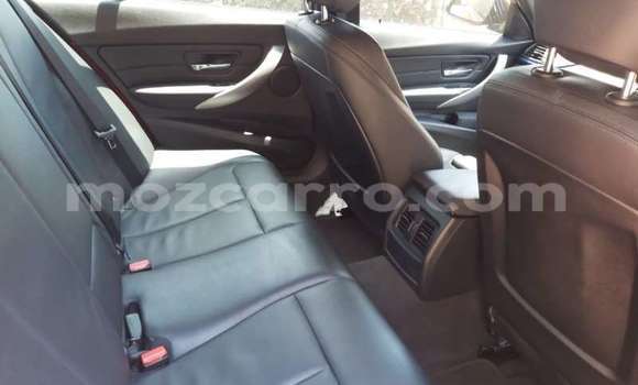 Buy Used BMW 3200 Red Car in Gilé in Zambezia Buy Used BMW 3200 Red Car in Gilé in Zambezia