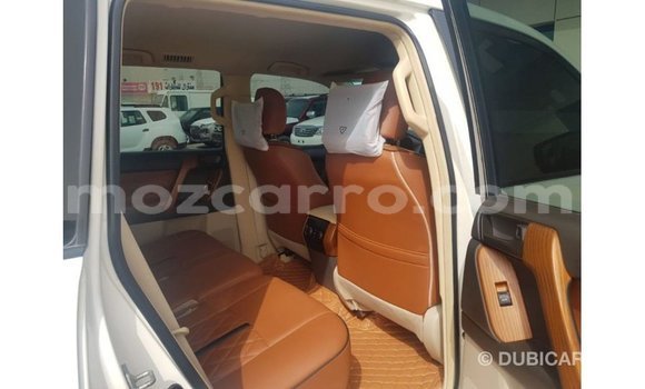 Buy Import Toyota Land Cruiser White Car in Import - Dubai in Cabo Delgado Buy Import Toyota Land Cruiser White Car in Import - Dubai in Cabo Delgado