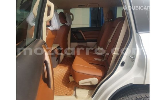 Buy Import Toyota Land Cruiser White Car in Import - Dubai in Cabo Delgado Buy Import Toyota Land Cruiser White Car in Import - Dubai in Cabo Delgado