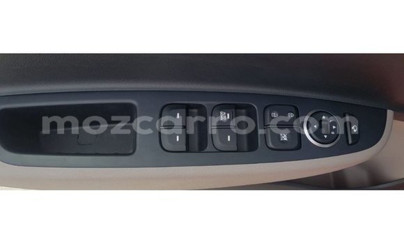 Comprar Importar Hyundai i10 Vermelho Carro em Import - Dubai em Cabo Delgado Comprar Importar Hyundai i10 Vermelho Carro em Import - Dubai em Cabo Delgado