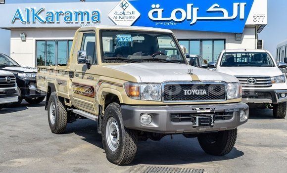 Tenga Imported Toyota Land Cruiser Beige Mota in Import - Dubai in Cabo Delgado Tenga Imported Toyota Land Cruiser Beige Mota in Import - Dubai in Cabo Delgado