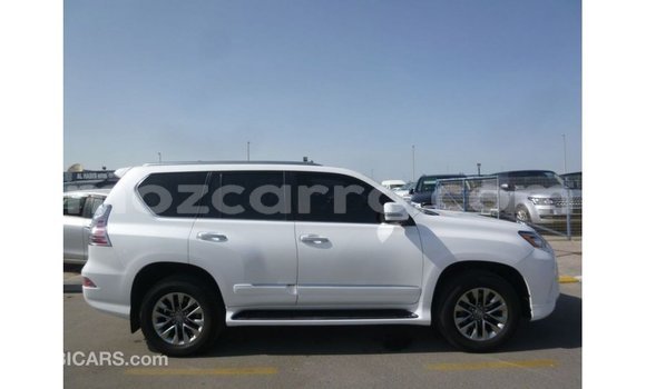 Nunua Imported Lexus GX Nyeupe Gari ndani ya Import - Dubai nchini Cabo Delgado Nunua Imported Lexus GX Nyeupe Gari ndani ya Import - Dubai nchini Cabo Delgado