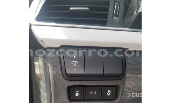 Comprar Importar Kia Cadenza Azul Carro em Import - Dubai em Cabo Delgado Comprar Importar Kia Cadenza Azul Carro em Import - Dubai em Cabo Delgado