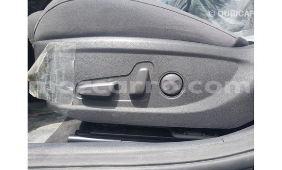 Comprar Importar Kia Cadenza Azul Carro em Import - Dubai em Cabo Delgado Comprar Importar Kia Cadenza Azul Carro em Import - Dubai em Cabo Delgado