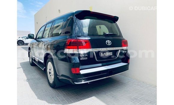 Comprar Importar Toyota Land Cruiser Preto Carro em Import - Dubai em Cabo Delgado Comprar Importar Toyota Land Cruiser Preto Carro em Import - Dubai em Cabo Delgado