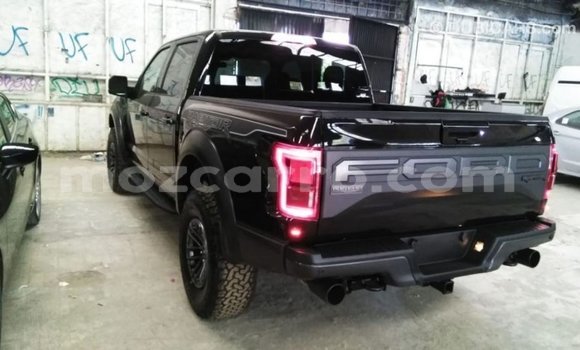 Comprar Importar Ford Club Wagon Preto Carro em Import - Dubai em Cabo Delgado Comprar Importar Ford Club Wagon Preto Carro em Import - Dubai em Cabo Delgado