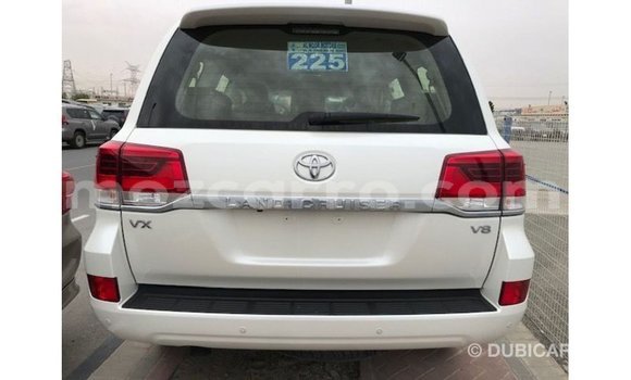 Buy Import Toyota Land Cruiser White Car in Import - Dubai in Cabo Delgado Buy Import Toyota Land Cruiser White Car in Import - Dubai in Cabo Delgado